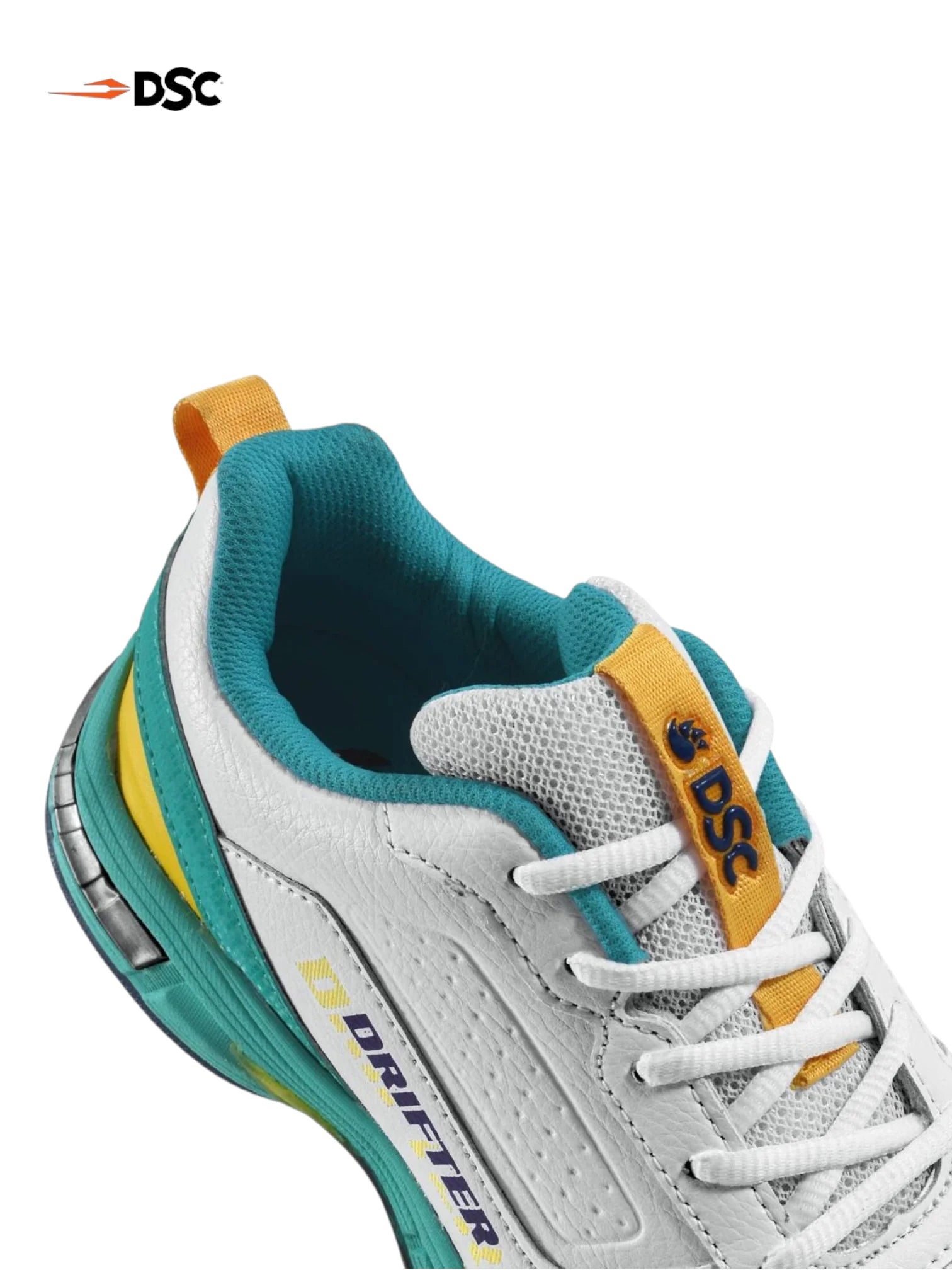 DSC Drifter Cricket Spikes