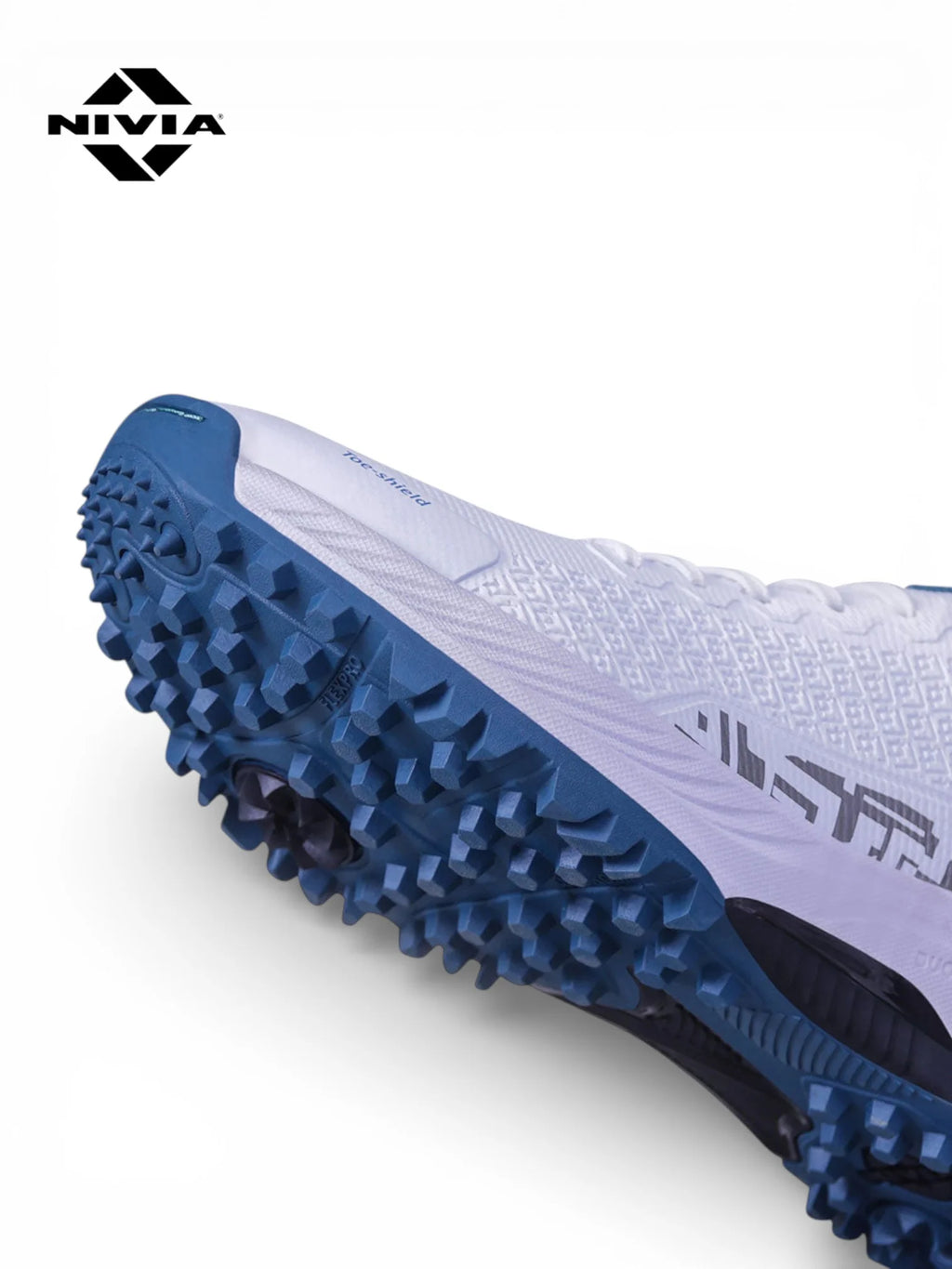 NIVIA Crick 1000 2.0 Cricket Shoes